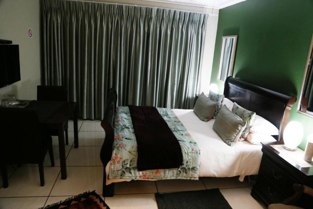 Mt Horeb Manor كلارينس المظهر الخارجي الصورة