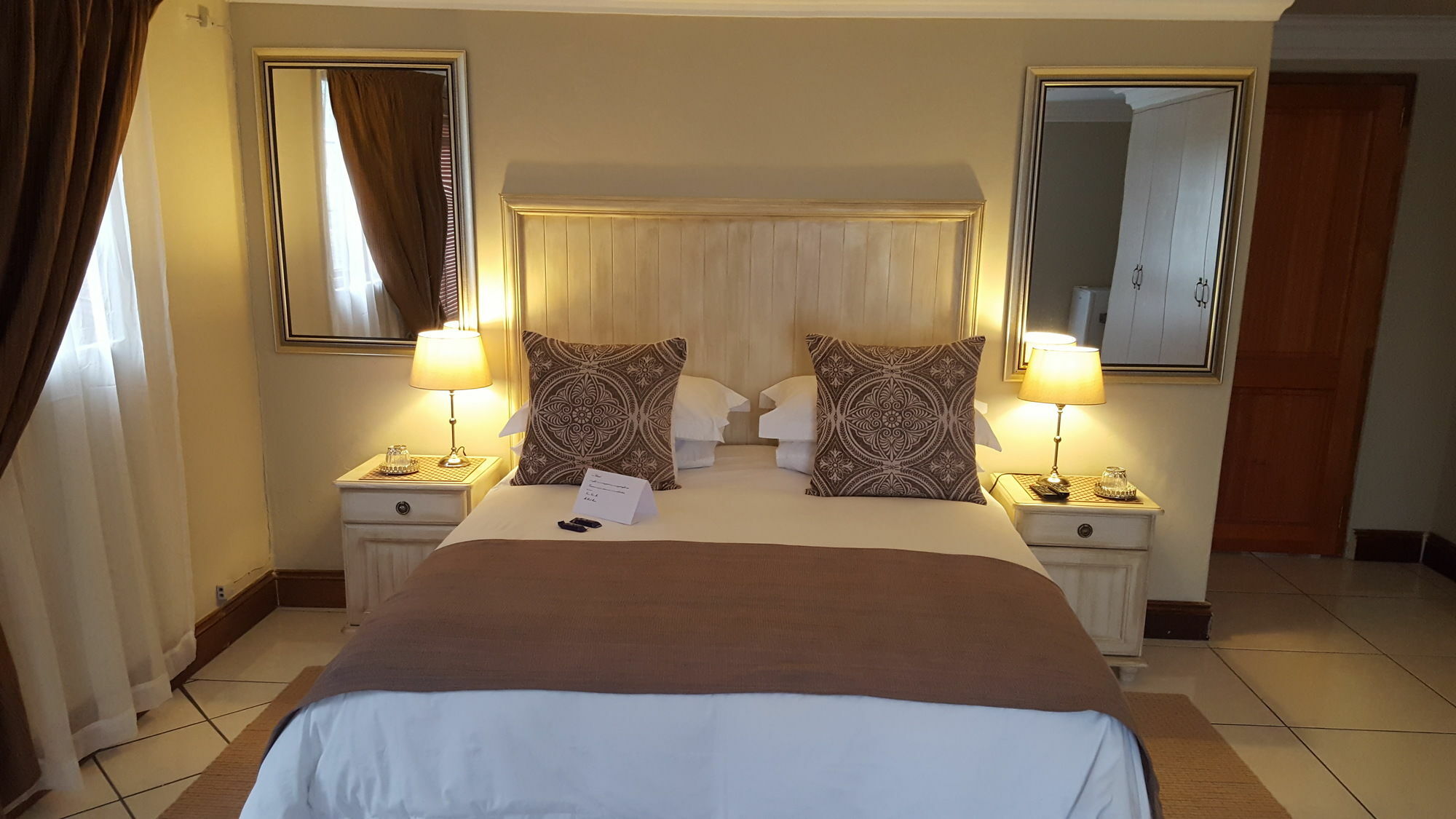 Mt Horeb Manor كلارينس المظهر الخارجي الصورة